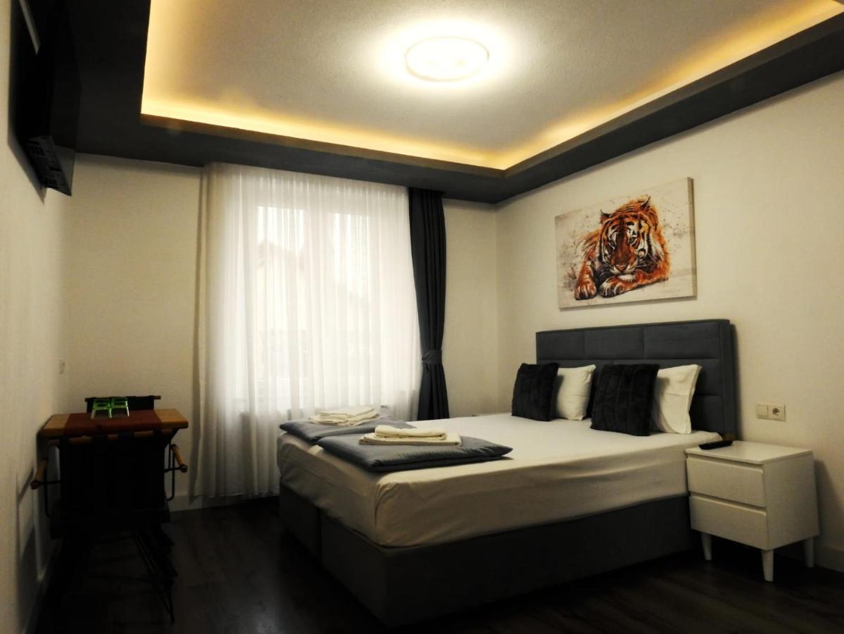 פלדקירש Hotel Hecht מראה חיצוני תמונה