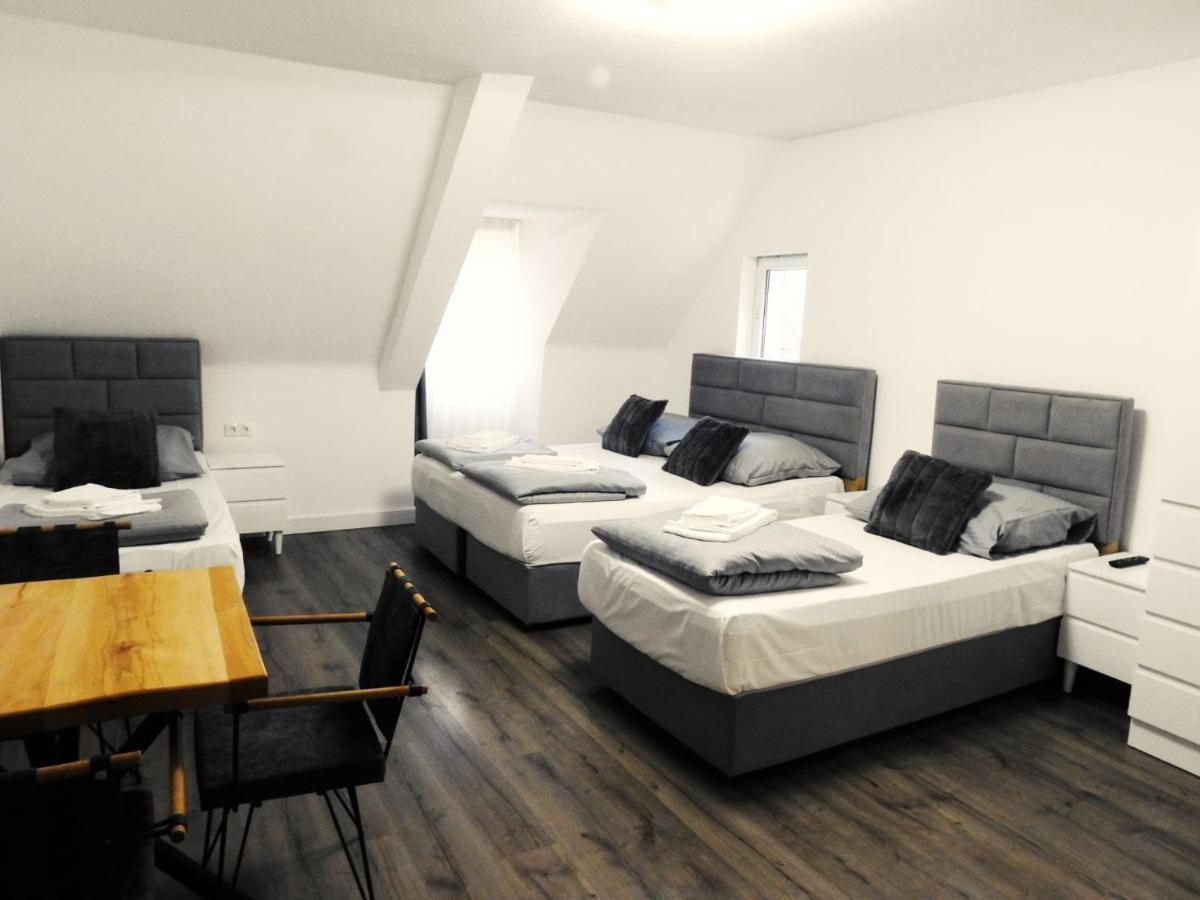 פלדקירש Hotel Hecht מראה חיצוני תמונה
