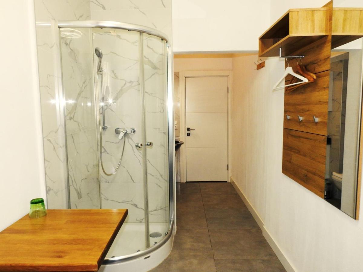 פלדקירש Hotel Hecht מראה חיצוני תמונה
